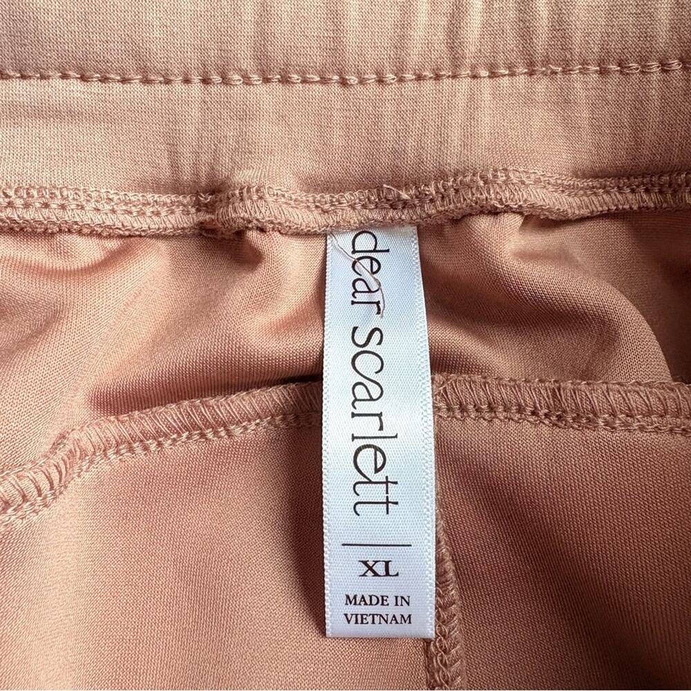 Dear Scarlett Tan Cuffed Sweatpants View 4
